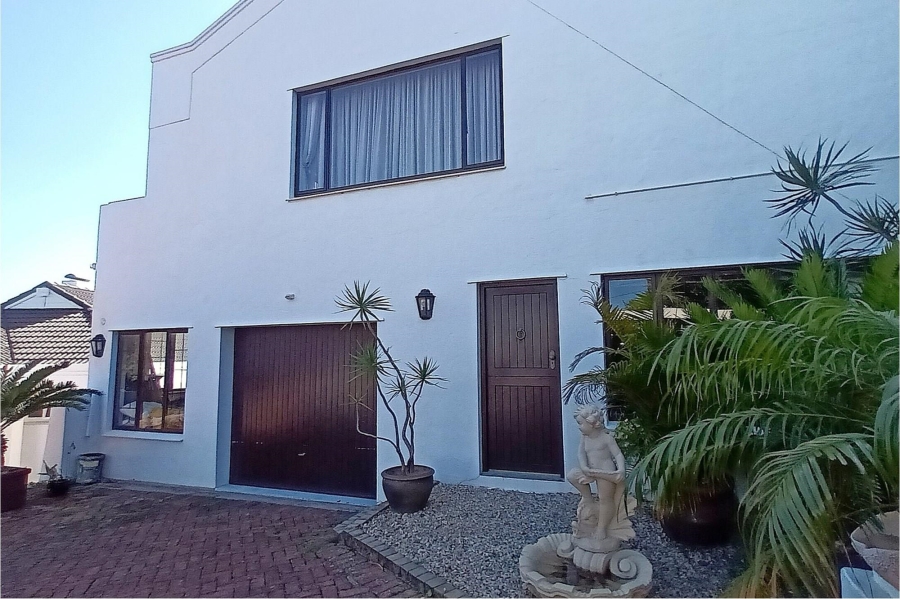 9 Bedroom Property for Sale in Blue Bend Eastern Cape